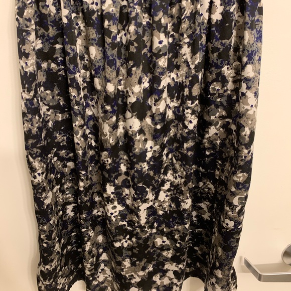 H&M satin dress with zipper - Picture 5 of 5